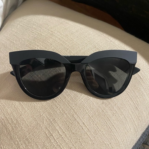 Christian Dior D28Y1 - Picture 9 of 16